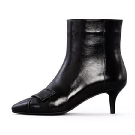 Gusse Ailere Kadın Hakiki Rugan Deri Bot 2586