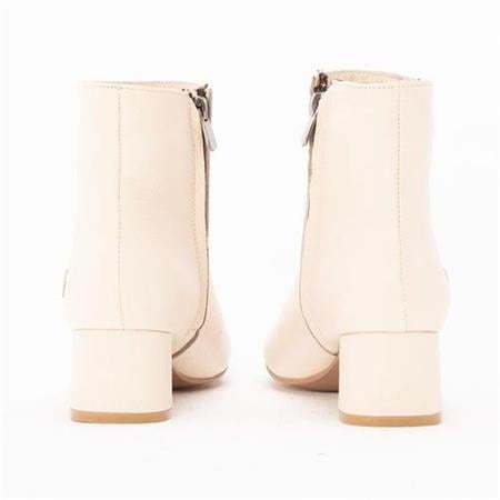 GUSSE BERTHE KADIN HAKIKI DERI BOT K370