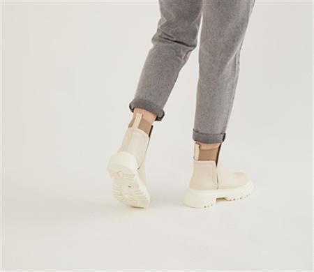 GUSSE BRIGETTE KADIN HAKIKI DERI BOT K440