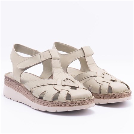 Gusse Comfort NO1 Kadın Hakiki Deri Günlük Sandalet-438
