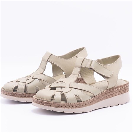 Gusse Comfort NO1 Kadın Hakiki Deri Günlük Sandalet-438