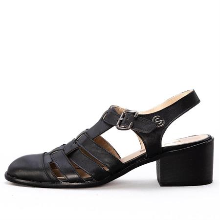 Gusse Laia Kadın Hakiki Deri Sandalet 8039