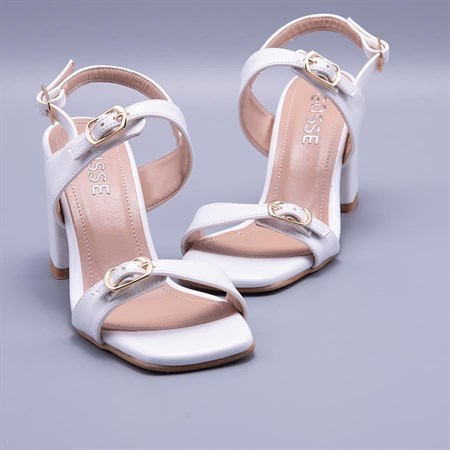 Gusse Novery Kadın Rugan Sandalet 610-5SR