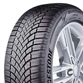 235/45R18 98V XL LM005 DOT: 2022
