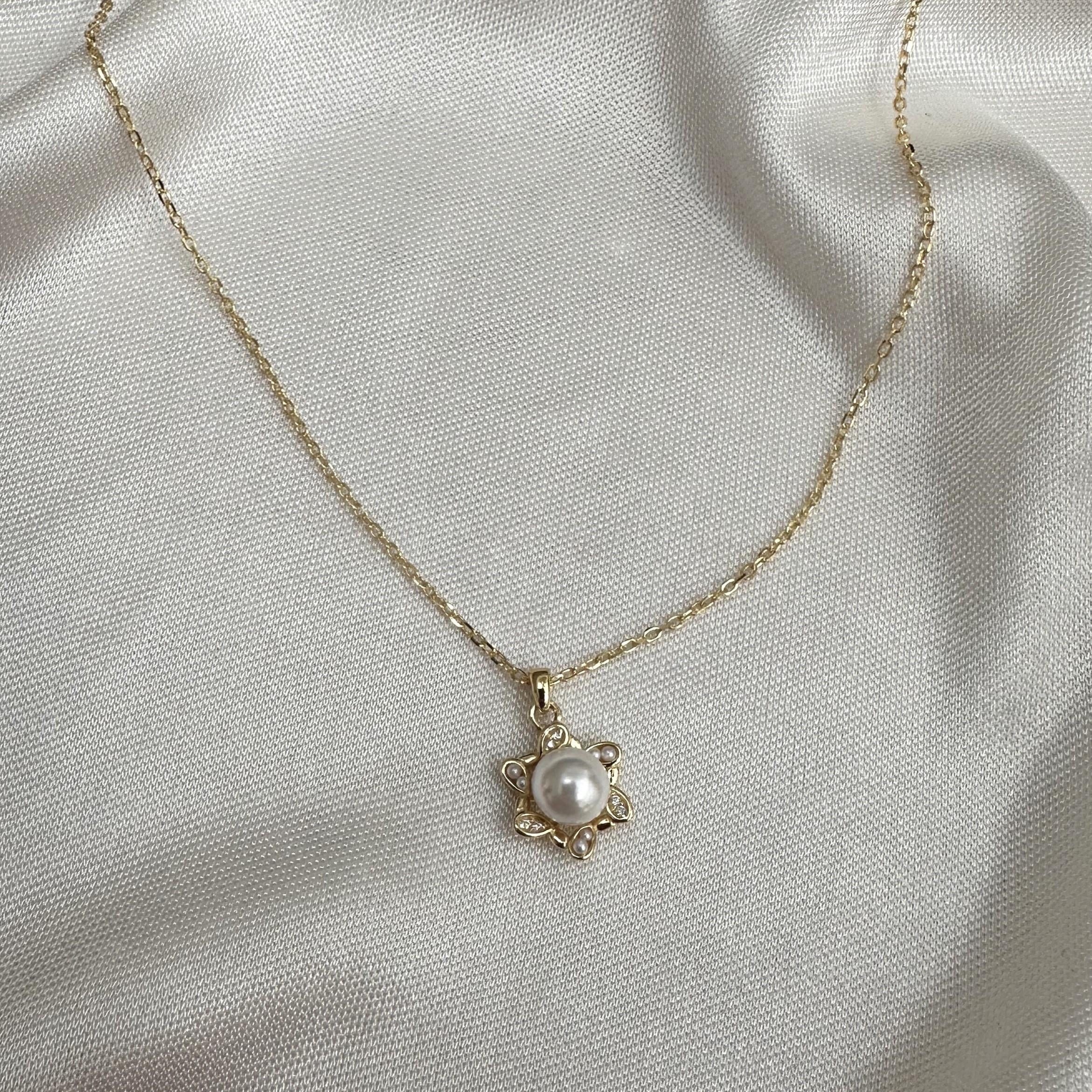 Kolyeİncili Yuva Kolye 