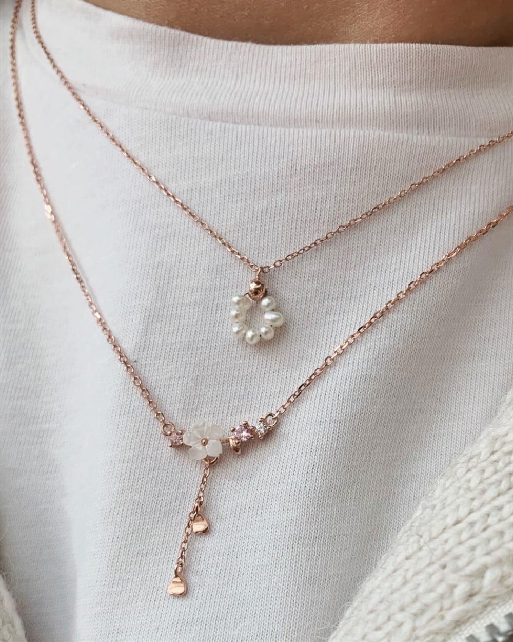 KolyeMix Taş Sallantılı Çiçek Kolye Rose