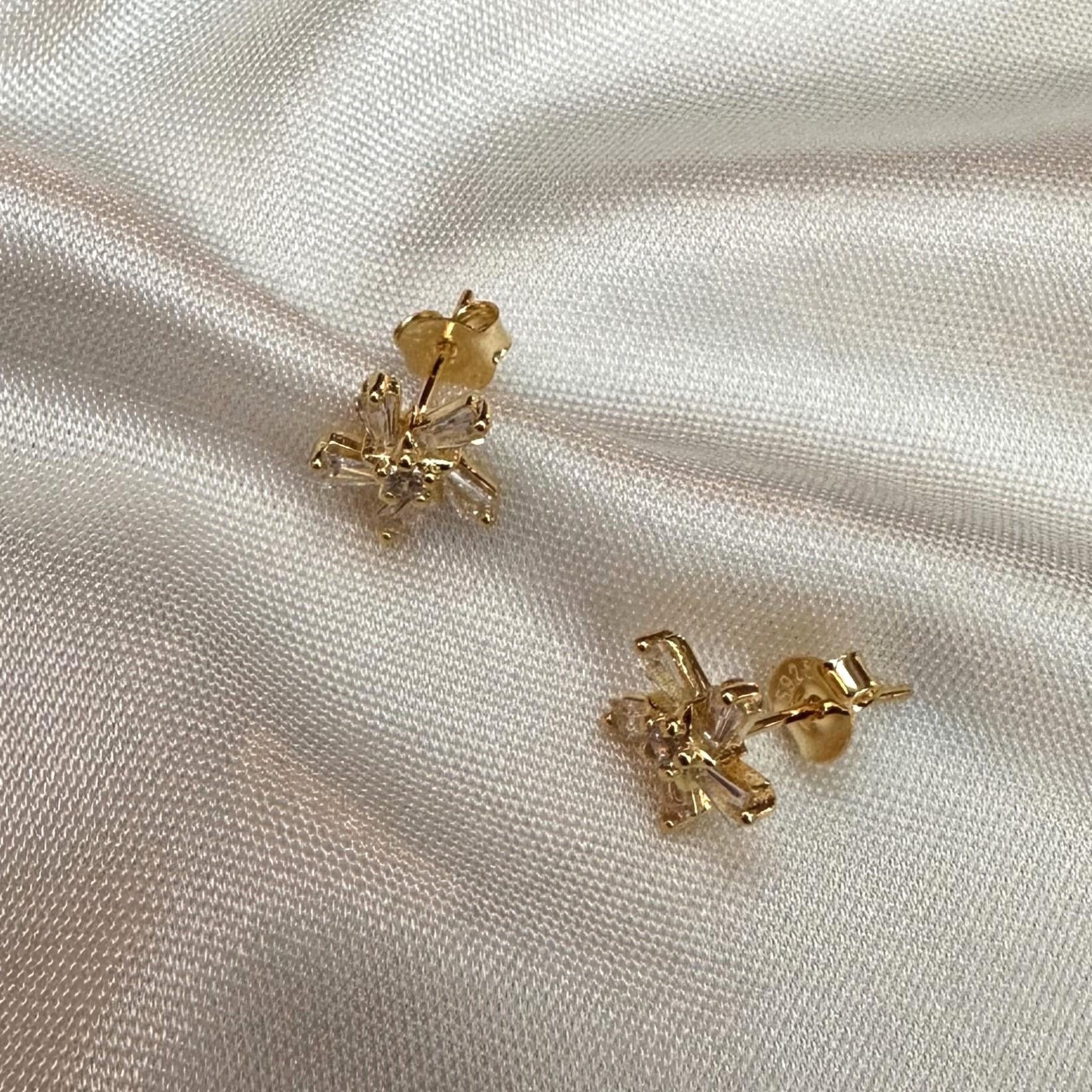 KüpeBaget Taş Mini Pin Çiçek Küpe Gold