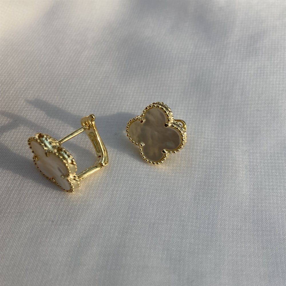 KüpeBeyaz Sedefli Yonce Küpe Klipsli Gold 