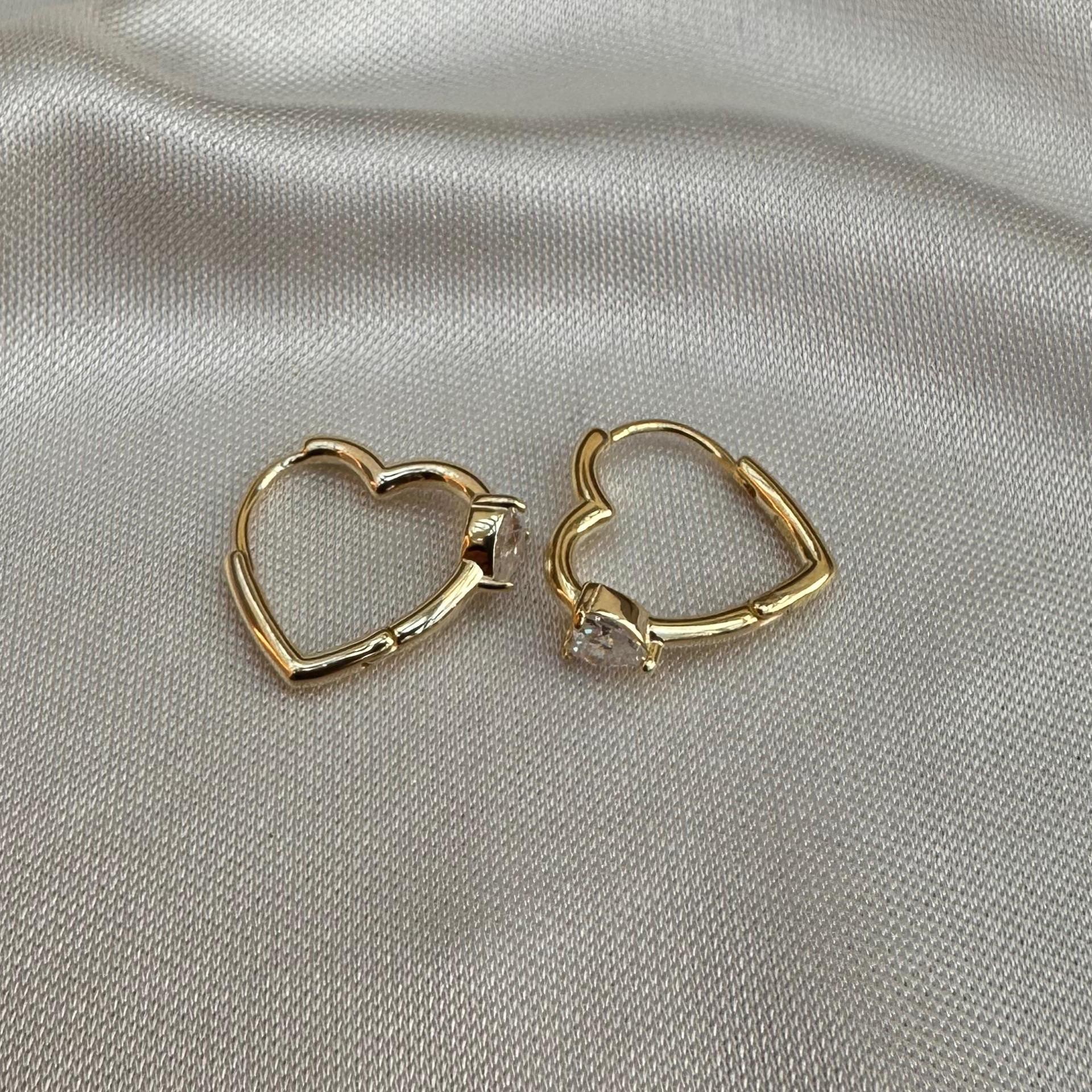 KüpeKalp Taş İnce Kalp Halka Küpe Gold