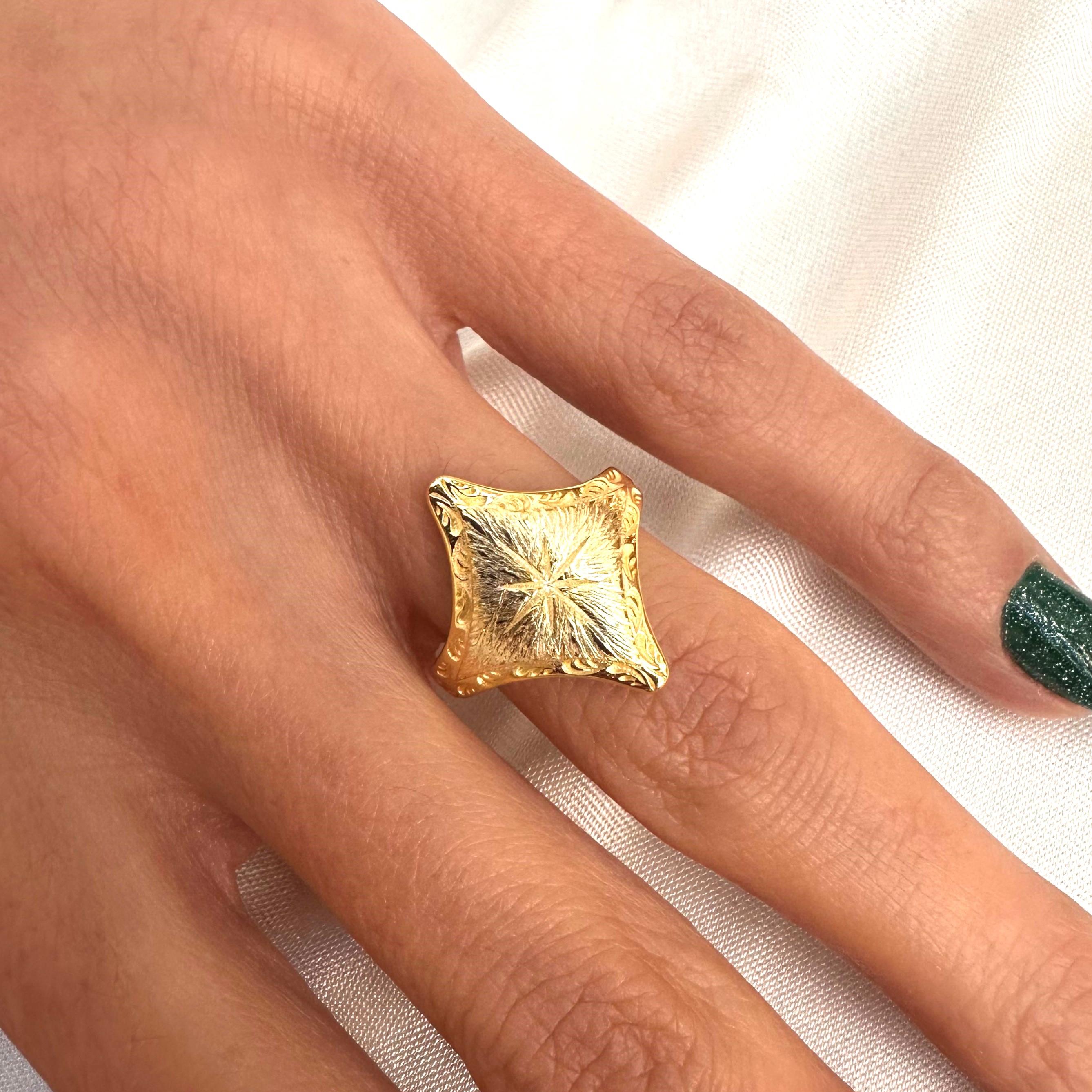YüzükBaklava Dilim Sirius Yüzük Gold