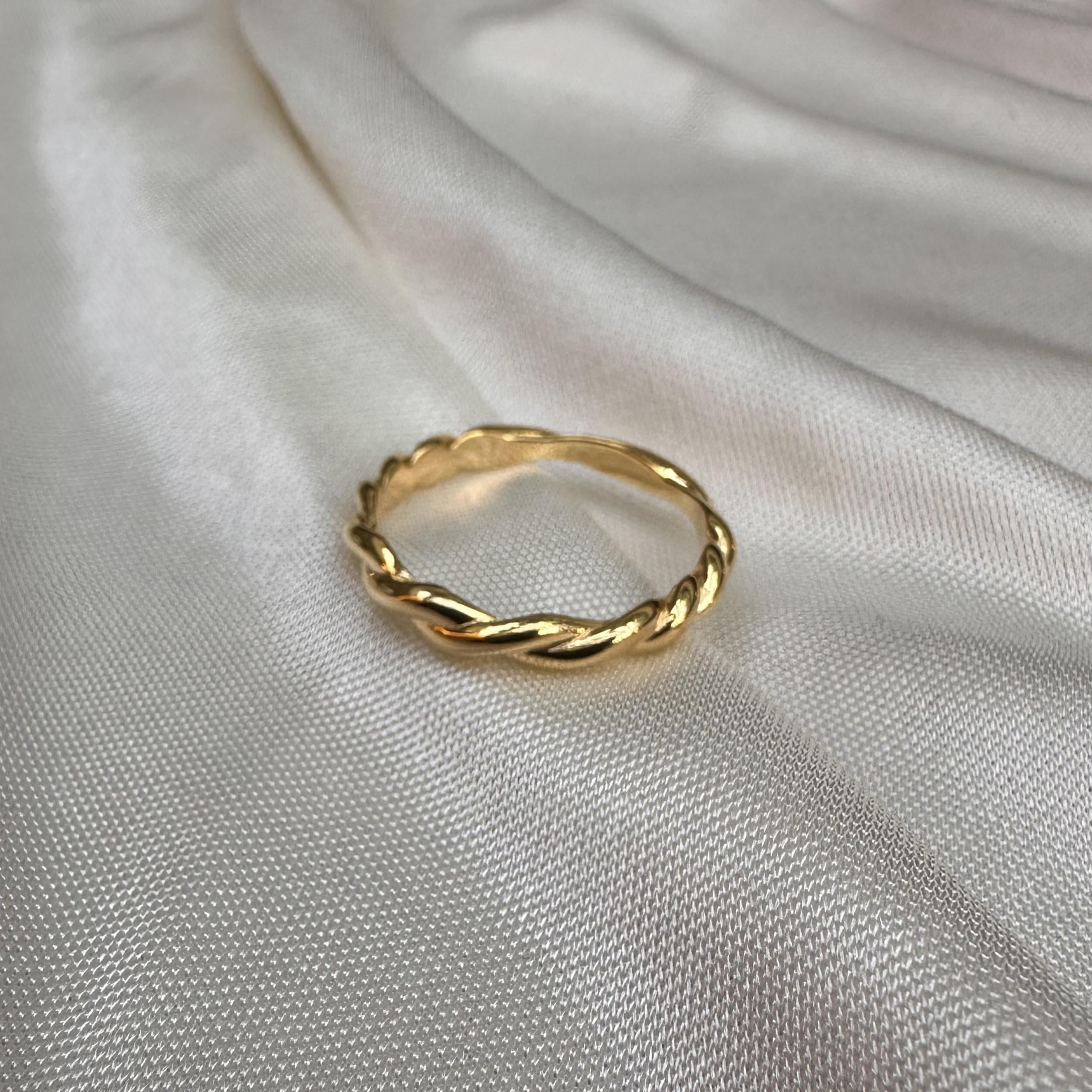 Yüzükİnce Burgu Yüzük Gold