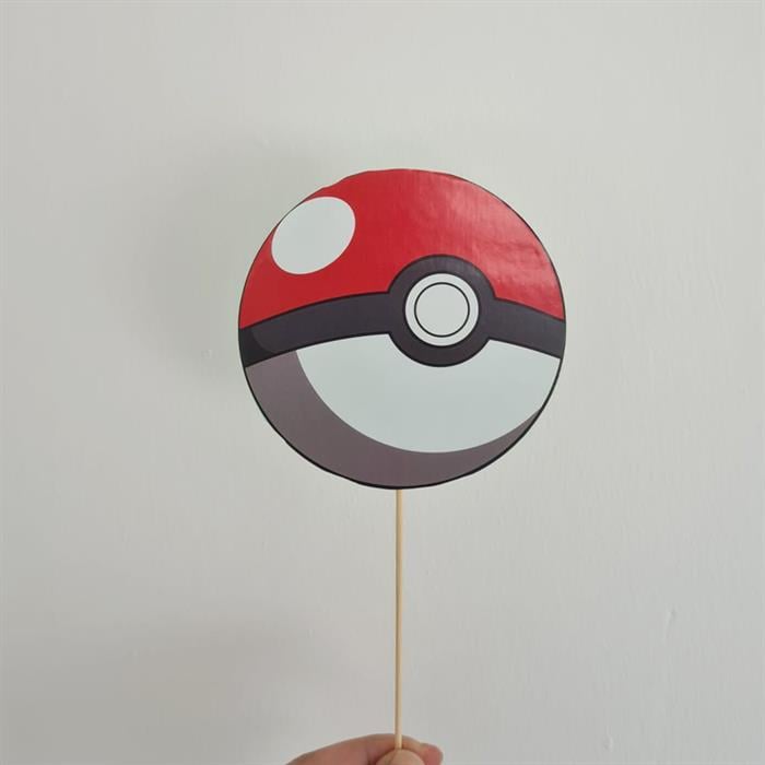 Pokemon Poke Topu Temalı Maket Süs