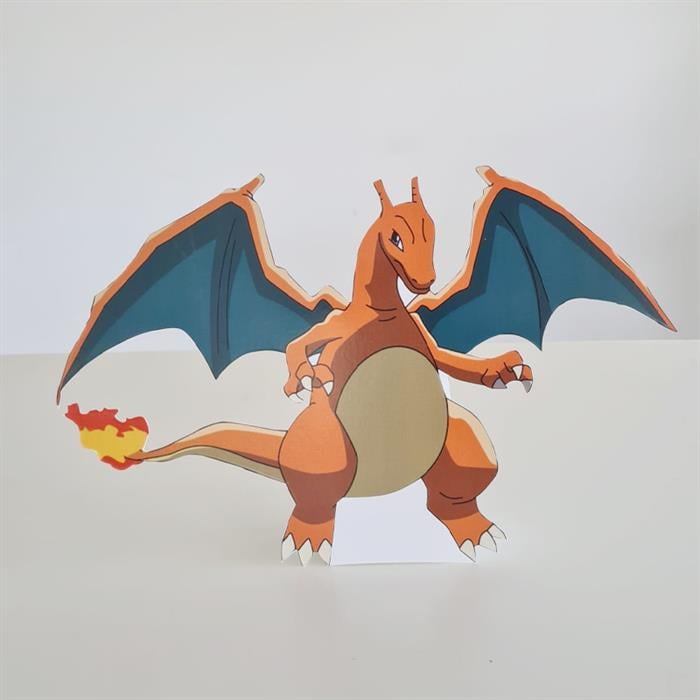 Ayaklı Dekor Pano - Pokemon Charizard - 30 cm