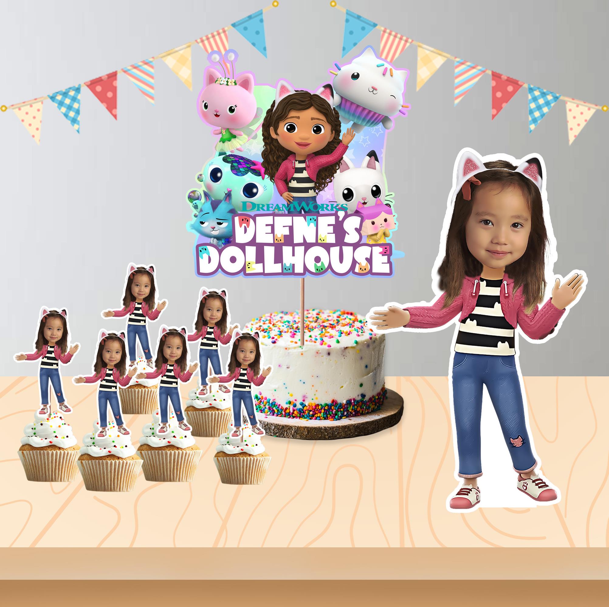 Kişiye Özel Gabby Oyuncak Evi  Temalı Pano ve Pasta Süsü Seti