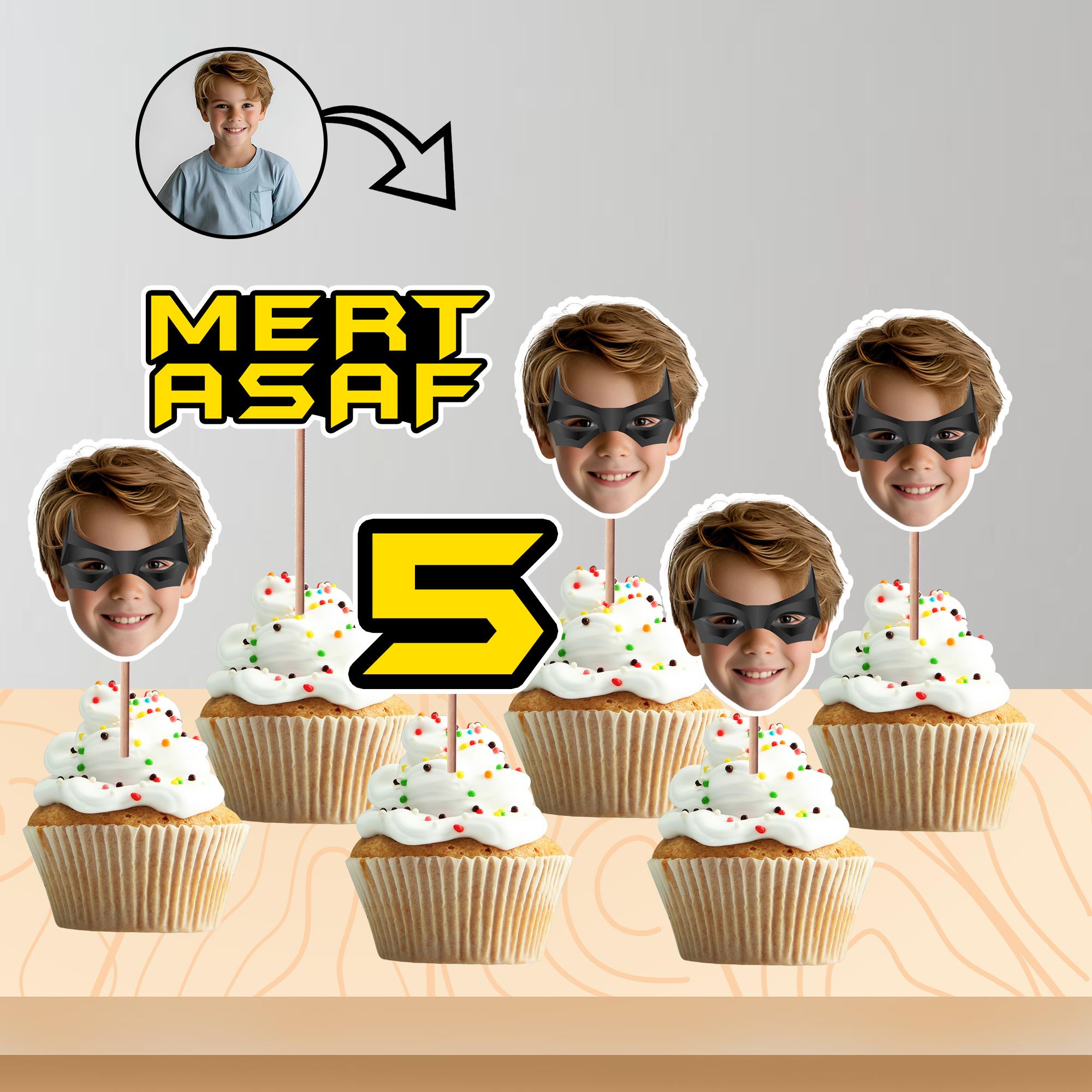 Kişiye Özel İsimli ve Yaş Seçenekli Batman Temalı Kafa Kürdan 8'li Set