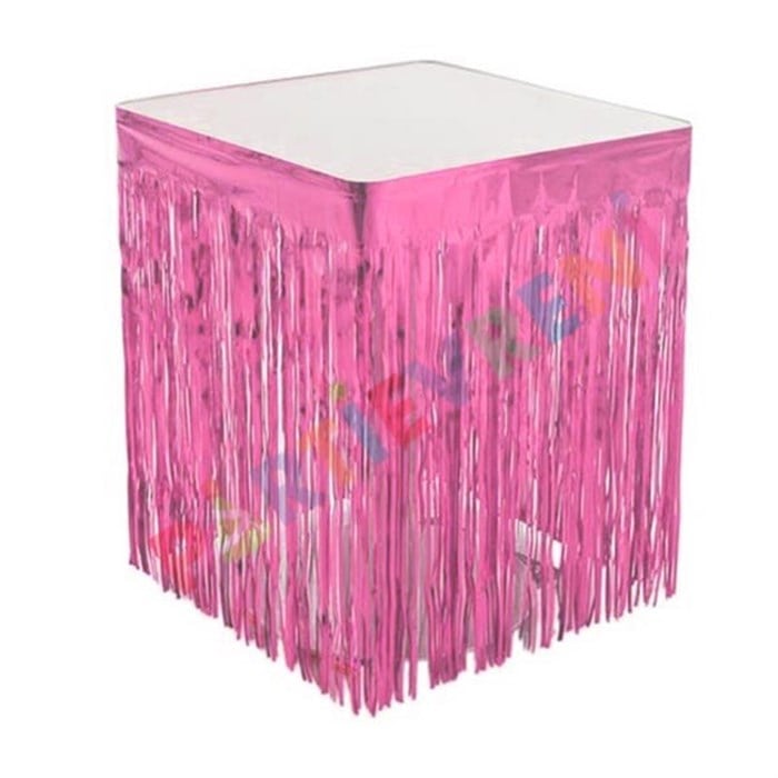 Pembe Işıltılı Püsküllü Masa Eteği - 4 m x 75 cm
