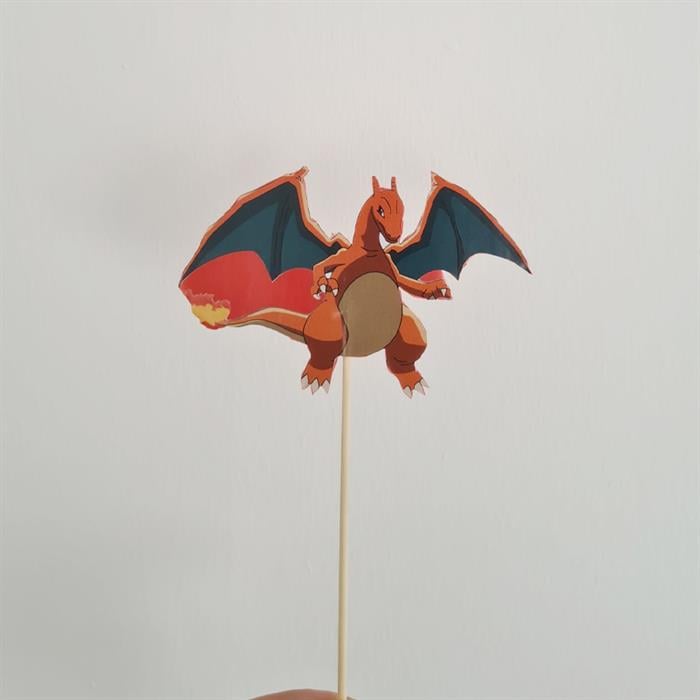 Pokemon Charizard Temalı Maket Süs
