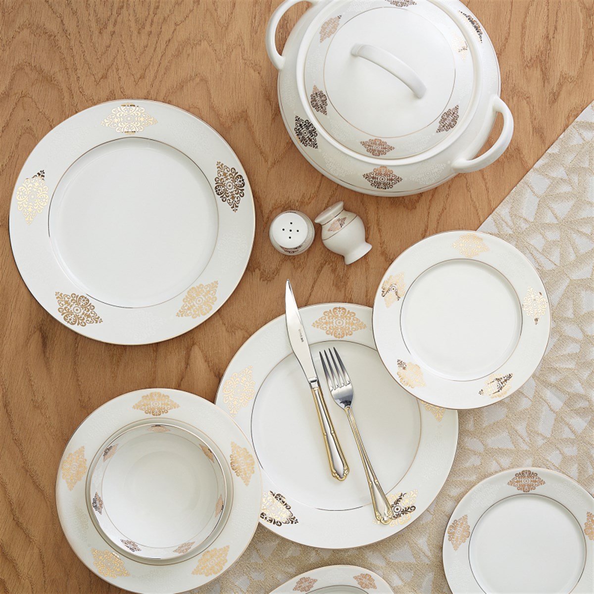 Emsan New Bone Ebrar 60 Parça Yemek TakımıYemek Takımları