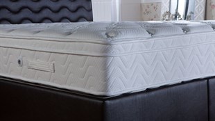 Offset Form Yatak 150x200