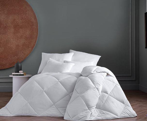 White Line Microfiber Çift Kişilik YorganÇift Kişilik Yorgan