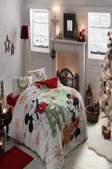 Taç Lisanslı Disney Mickey ve Minnie Yeni Yıl Nevresim Takımı Çift KişilikÇift Kişilik Nevresim Takımları