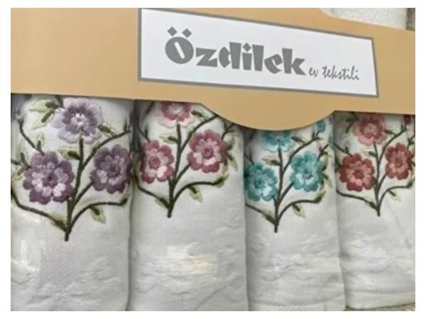 Özdilek Pansy Beyaz 4'Lü Kutulu Havlu NakışlıHavlu ve Setleri