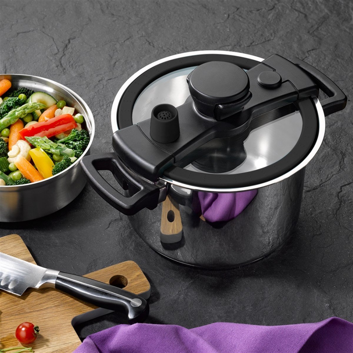 Emsan Füzyon Yeni Nesil Düdüklü Tencere Siyah 6 ltDüdüklü Tencereler