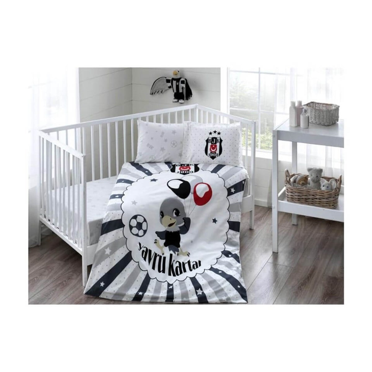 Taç Lisanslı Beşiktaş Balloon Bebek Nevresim TakımıTek Kişilik Nevresim Takımları