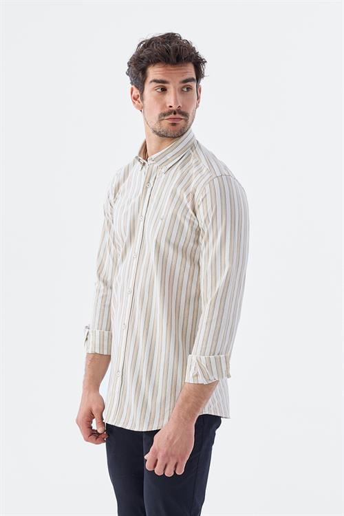Rahat Kalıp - Comfort Fit Serili Gömlek-Jakamen  YAKA ÜSTTEN DÜĞMELİ  Serili