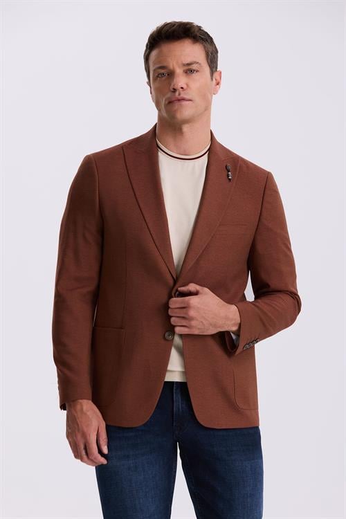 Kızıl Klasik Kalıp Kırlangıç Yaka Torba Cep Ceket