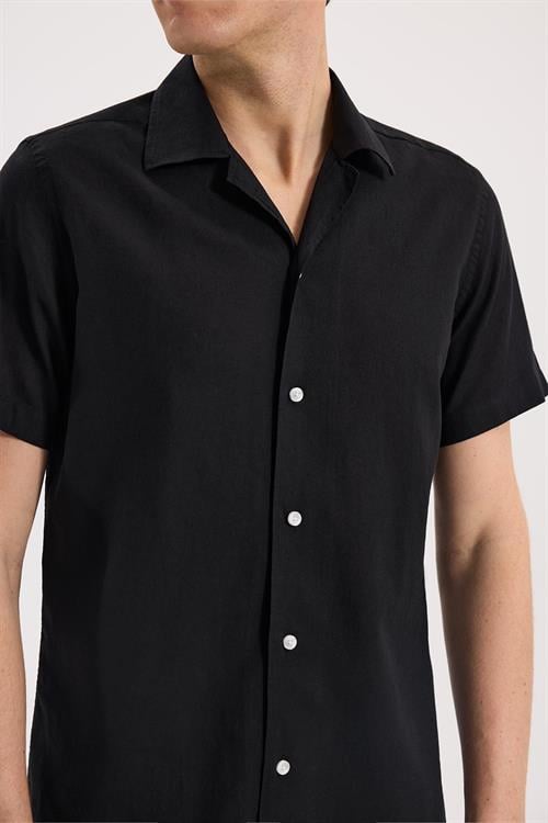 Siyah Rahat Kalıp - Comfort Fit Gömlek Klasik Yaka