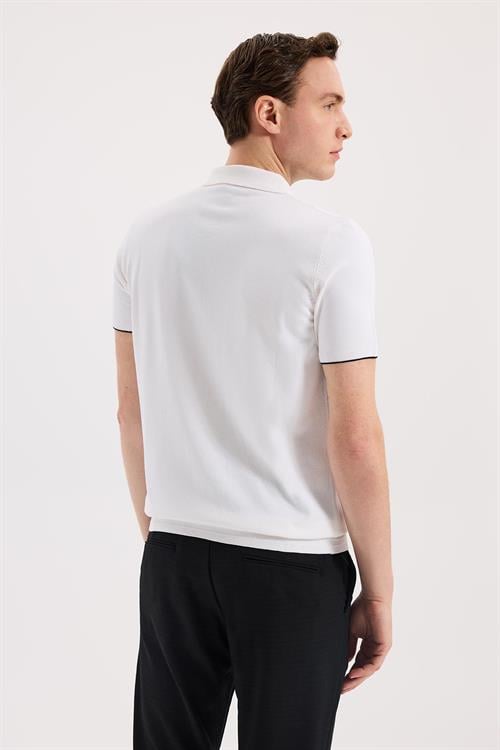 Beyaz Dar Kalıp - Slim Fit T-Shirt Polo Yaka Fermuarlı