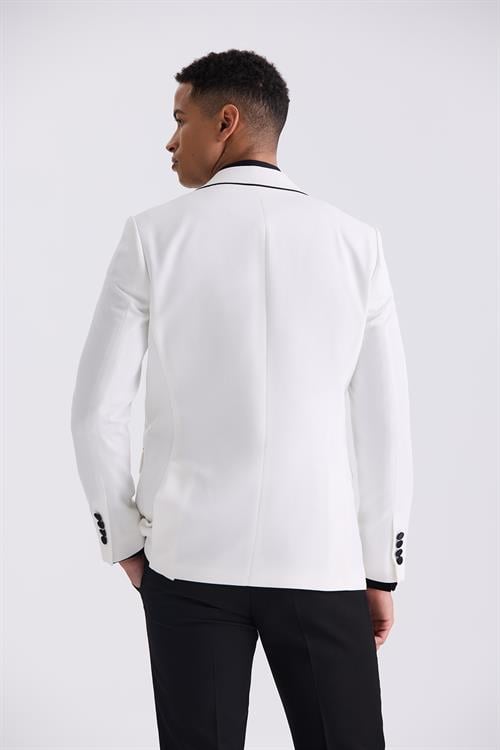 Beyaz Slim Fit Sivri Yaka Yelekli Smokin Takım Elbise