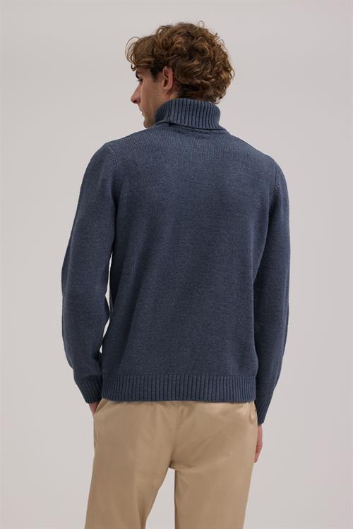 Dar Kalıp - Slim Fit Triko Tam Balıkcı Yaka