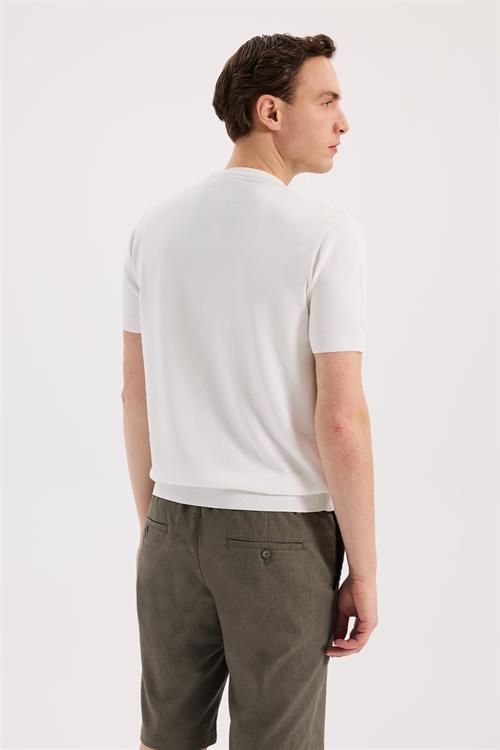 Beyaz Dar Kalıp - Slim Fit T-Shirt Bisiklet Yaka