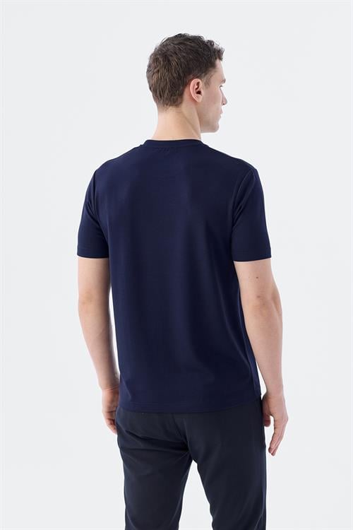Dar Kalıp - Slim Fit Serili T-Shirt-Jakamen  Bisiklet Yaka  Serili