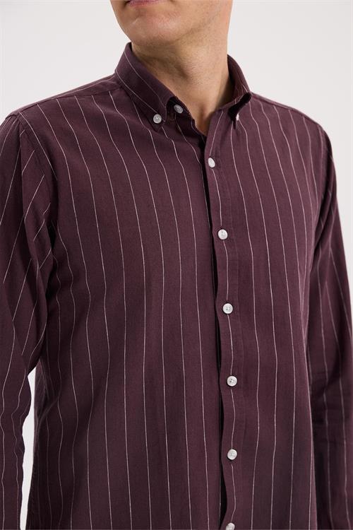 Bordo Comfort Fit Düğmeli Yaka Pamuklu Gömlek