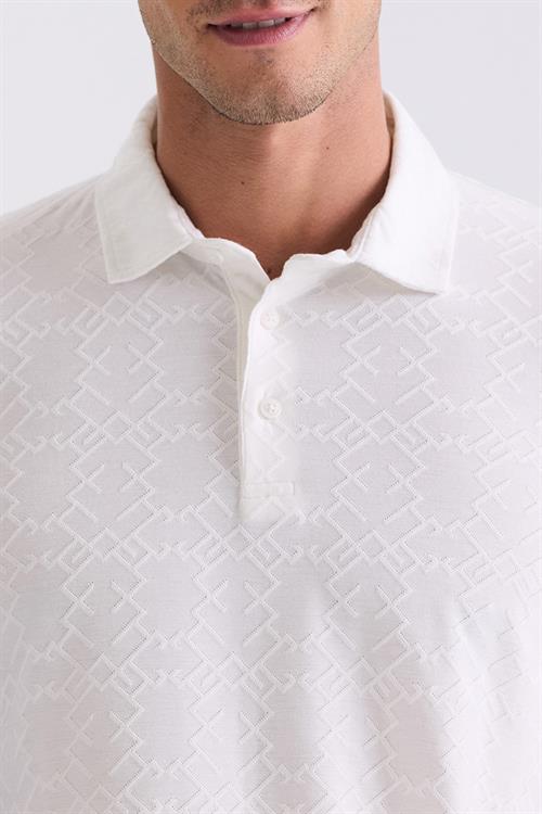 Ekru Slim Fit Desenli Polo Yaka T-shirt