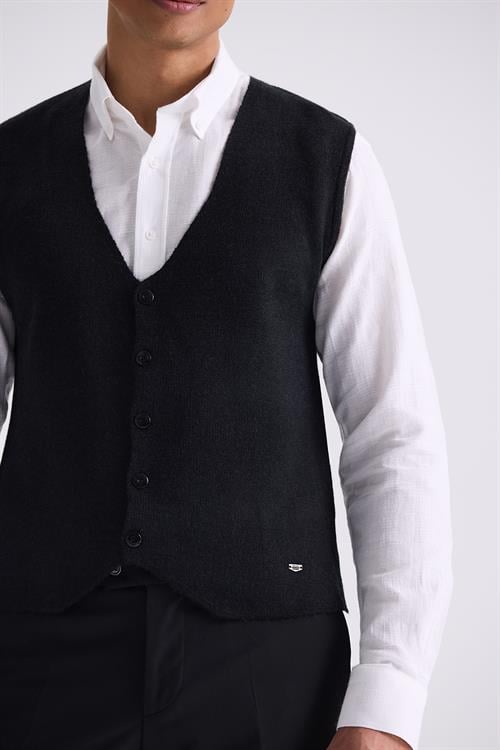 Siyah Slim Fit Düğmeli Triko Yelek