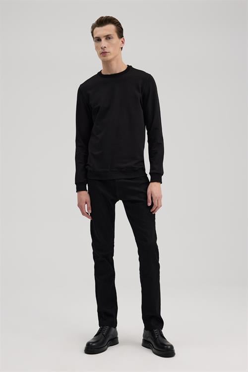 Siyah Slim Fit Bisiklet Yaka Basic Sweatshirt