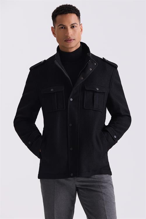 Siyah Slim Fit Hakim Yaka Apoletli Desenli Spor Kaşe Kaban