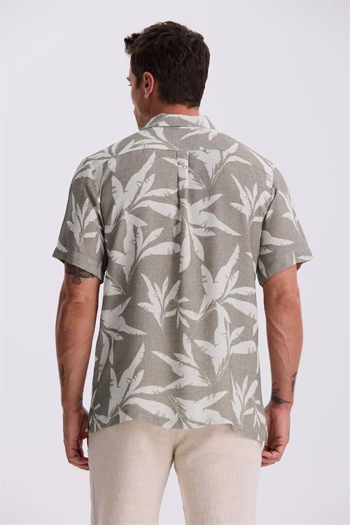 Vizon Klasik Fit Apaş Yaka Desenli Rahat Kalıp Keten Karışımlı Kısa Kollu Gömlek 