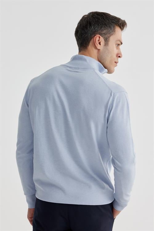 Açık Mavi Slim Fit Fermuarlı Dik Yaka Triko Kazak