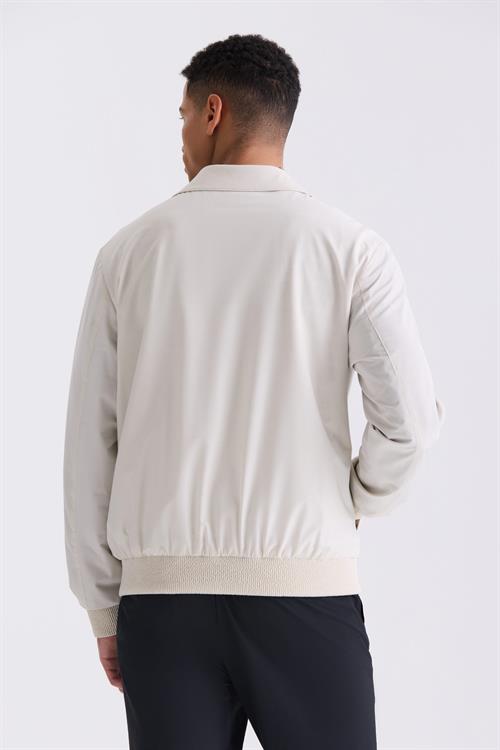 Taş Comfort Fit Berberi Yaka Mevsimlik Mont