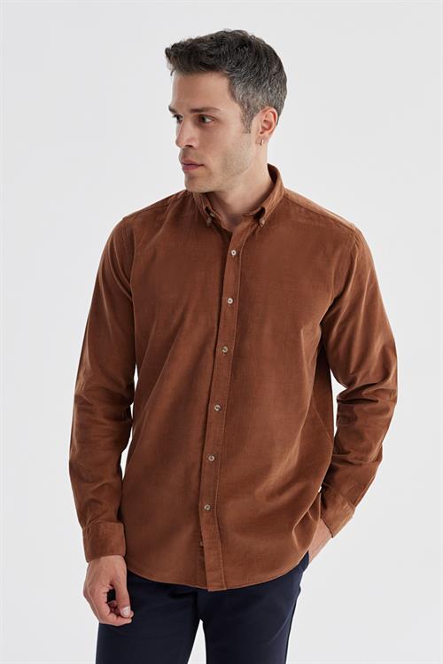 Taba Comfort Fit Düğmeli Yaka %100 Pamuklu Kadife Gömlek