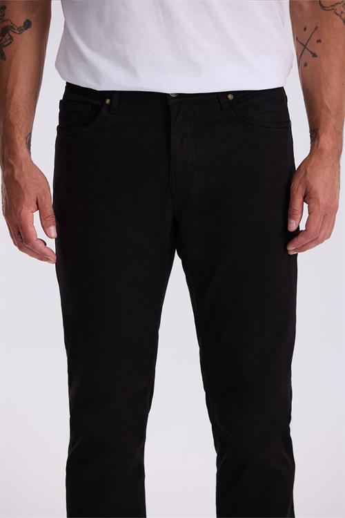 Siyah Comfort Fit Kanvas Spor Pantolon