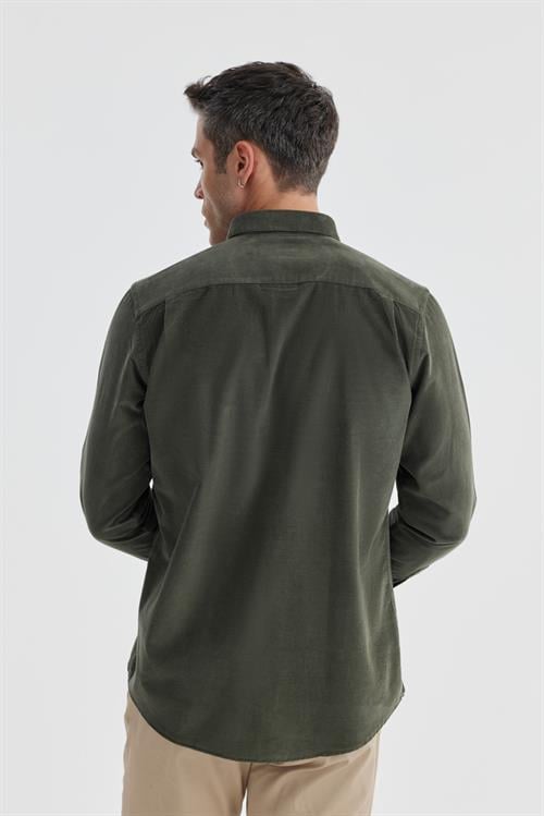 Yeşil Comfort Fit Düğmeli Yaka %100 Pamuklu Kadife Gömlek