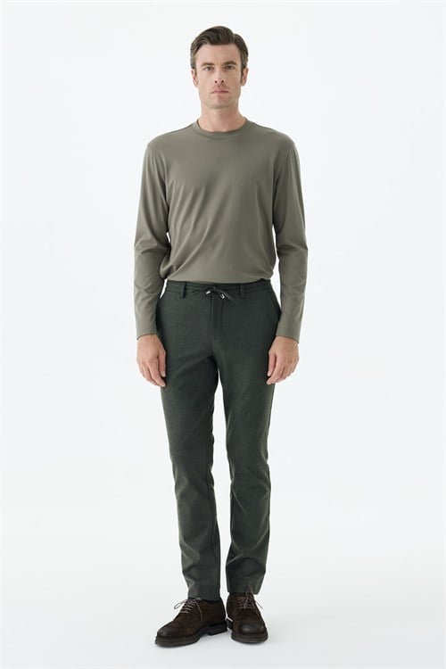 Siyah Comfort Fit Beli Lastikli Yan Cep Jogger Pantolon