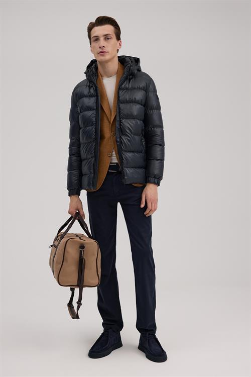 Lacivert Regular Fit Kapüşonlu Şişme Kışlık Mont