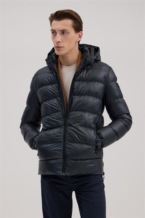 Lacivert Regular Fit Kapüşonlu Şişme Kışlık Mont